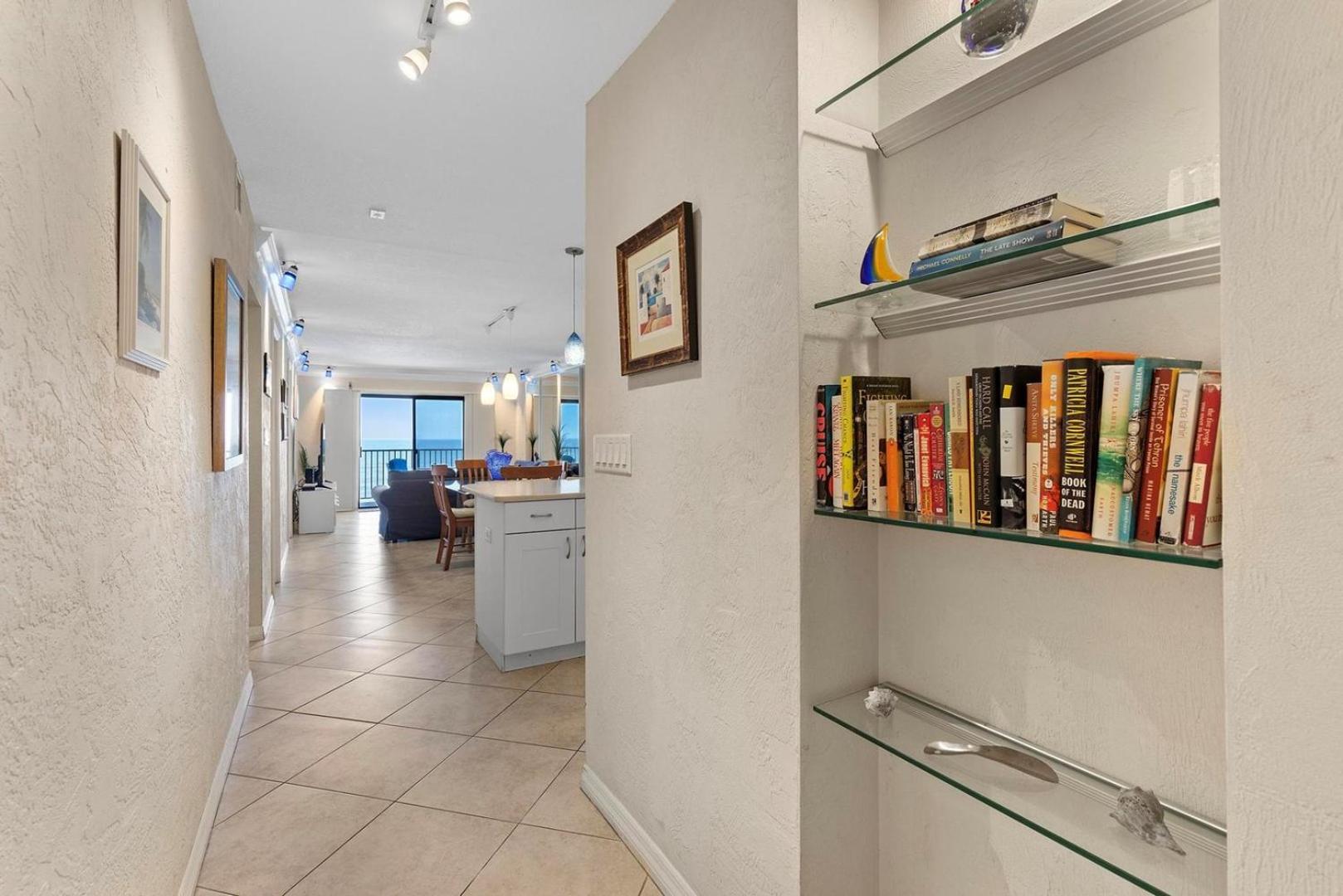 513 - Spectacular Penthouse Level Condo ニュー・スマーナ・ビーチ エクステリア 写真